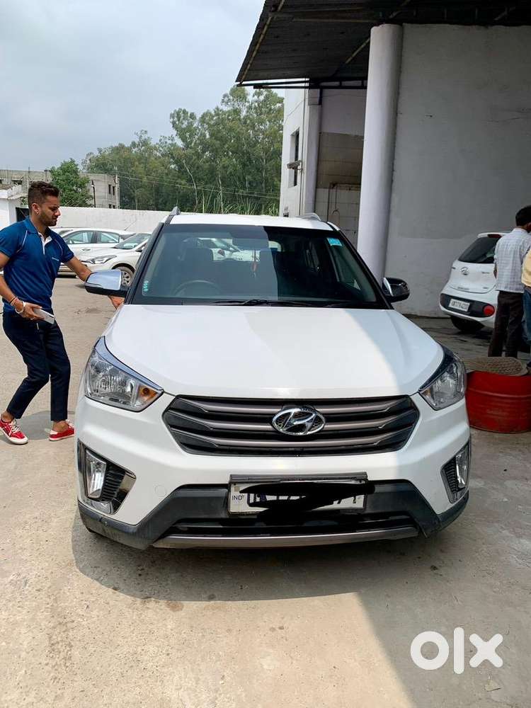 Hyundai Creta 2016 Nov Diesel Well Maintained With Premium Accessories