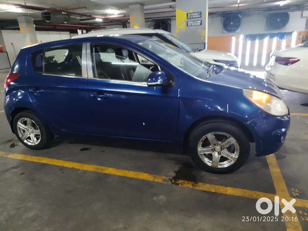 Hyundai I20 2010 Petrol 80000 Km Driven