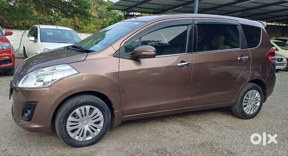 Ertiga Vxi 2012-nov 105000km