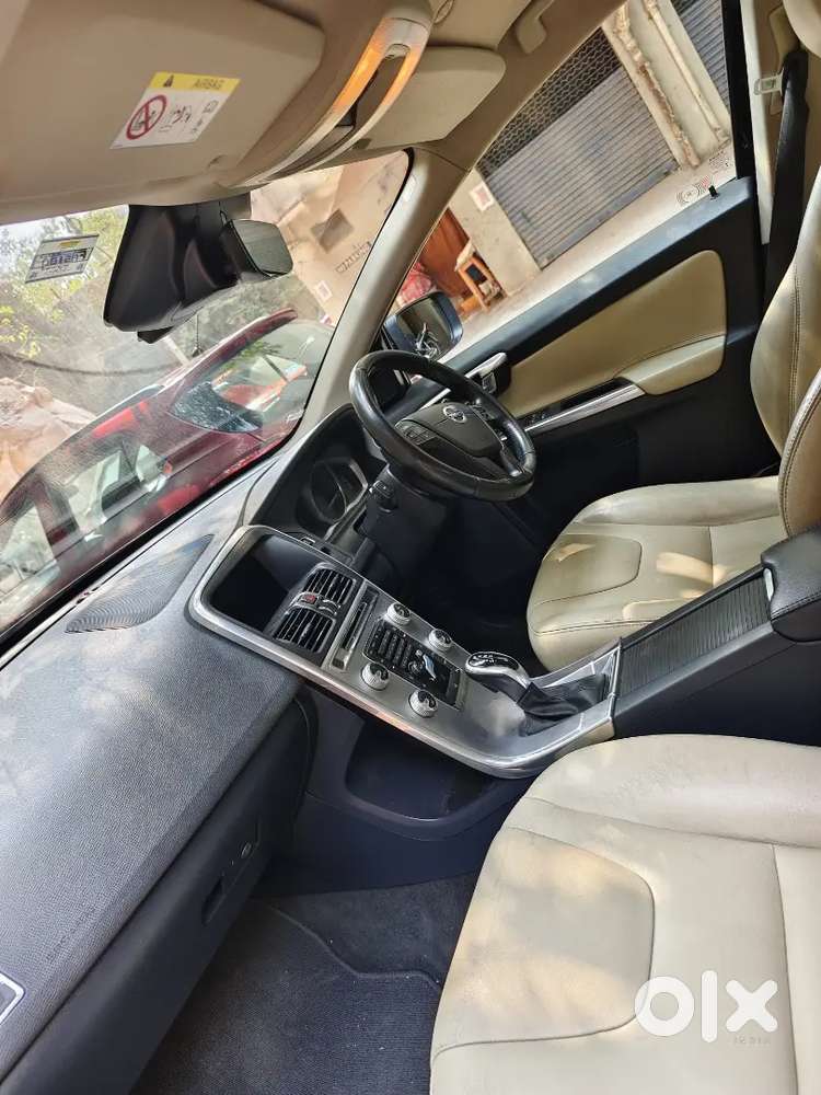 Volvo Xc60 D4 With Complete Showroom Track