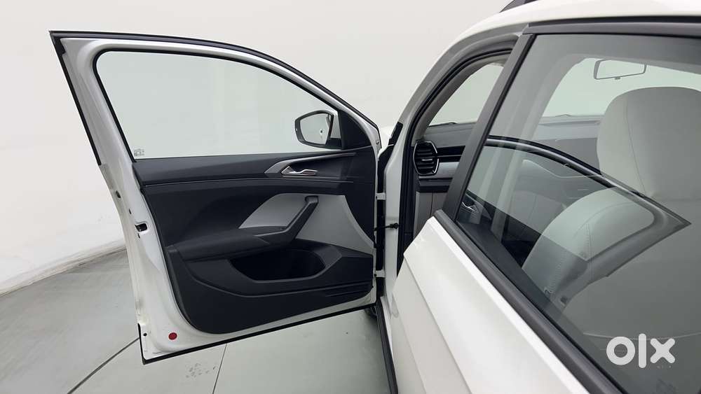 Skoda Kushaq Ambition 1.0l Tsi Mt, 2023, Petrol