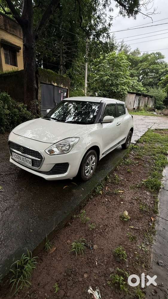Maruti Suzuki Swift 2023 Petrol