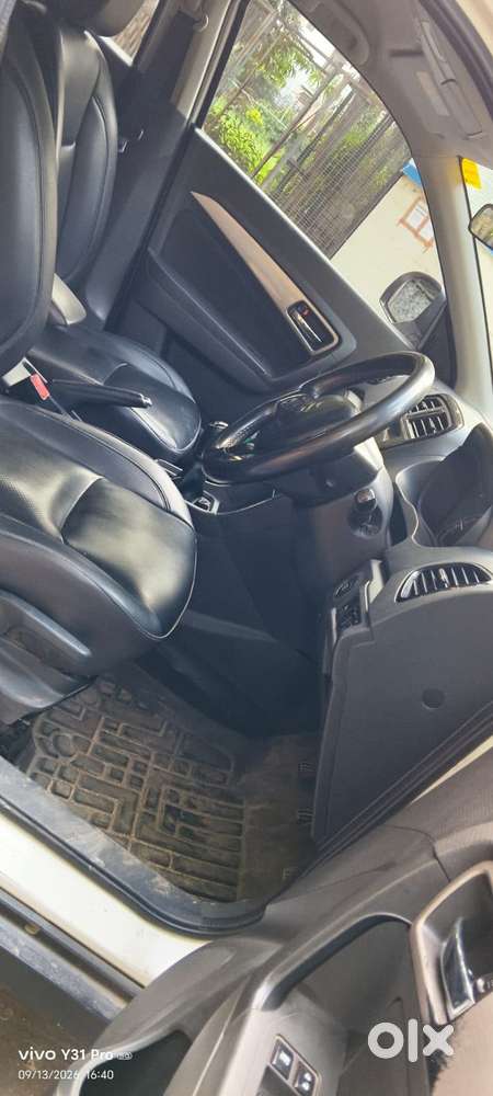 Maruti Suzuki Brezza Zdi Plus, 2018, Diesel