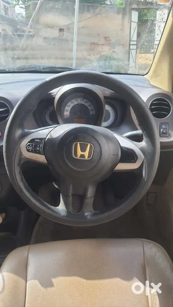 Honda Brio Mt 2012