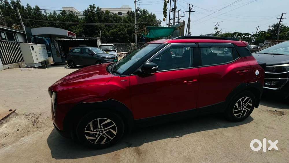 Mahindra Xuv 3xo 2025 Petrol At Well Maintained