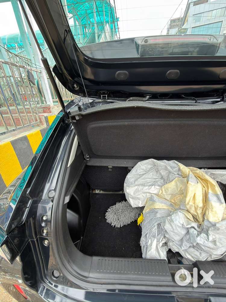 Maruti Suzuki Fronx Zeta Turbo 2025