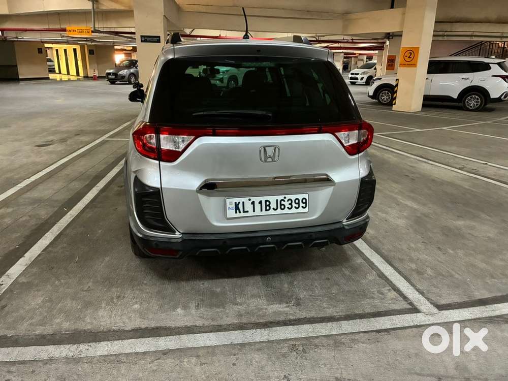 Honda Br-v Cng Automatic 2017 Excellent Condition