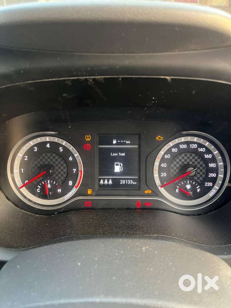 Hyundai Aura S Crdi Manual, 2025