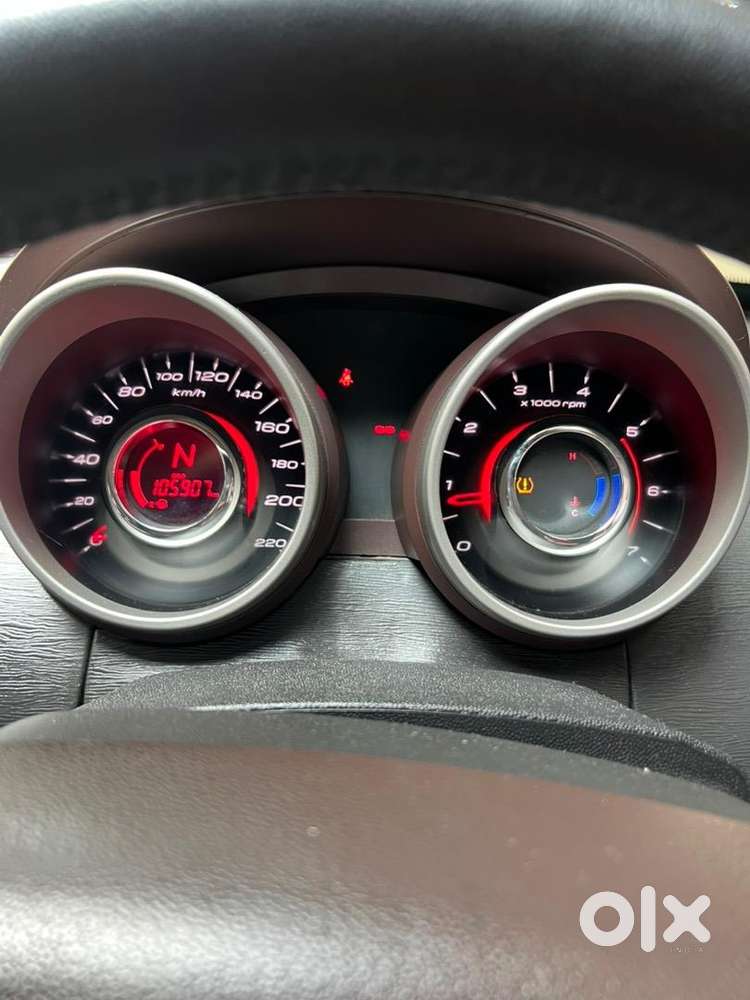 Mahindra Xuv500 W8 Fwd 2012