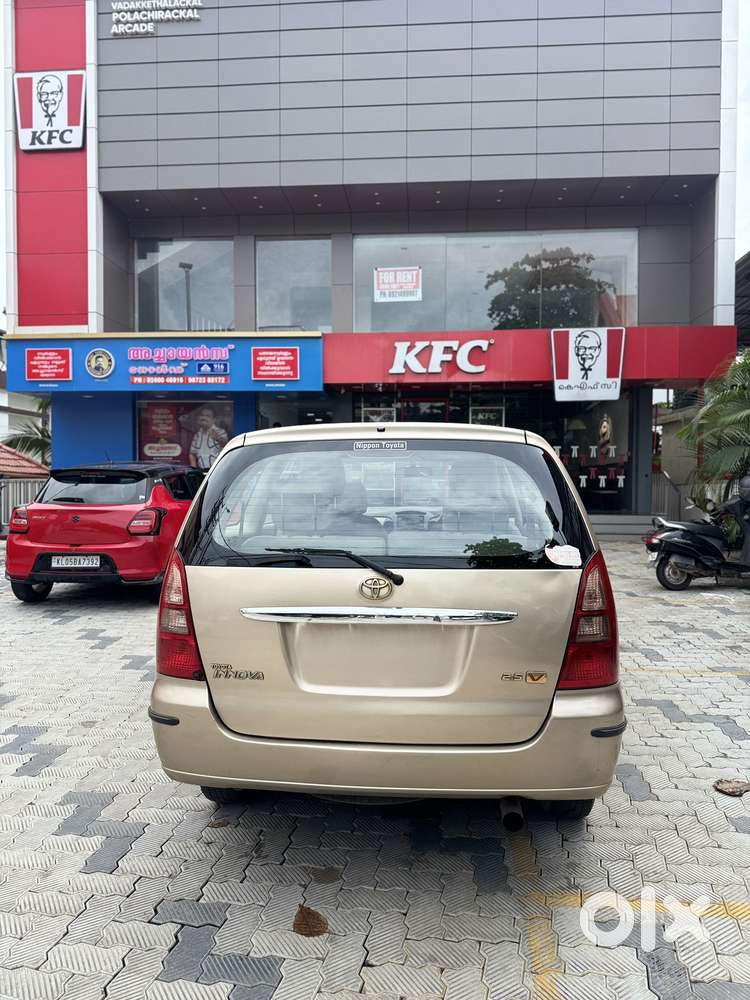 Toyota Innova 2.0 Vx 8 Str, 2005, Diesel