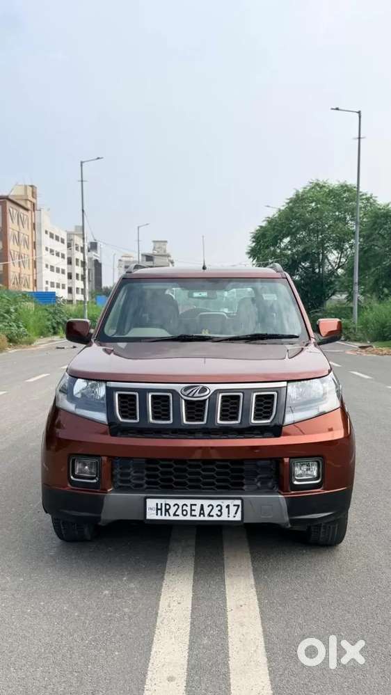 Mahindra Tuv 300 T10, 2019, Diesel