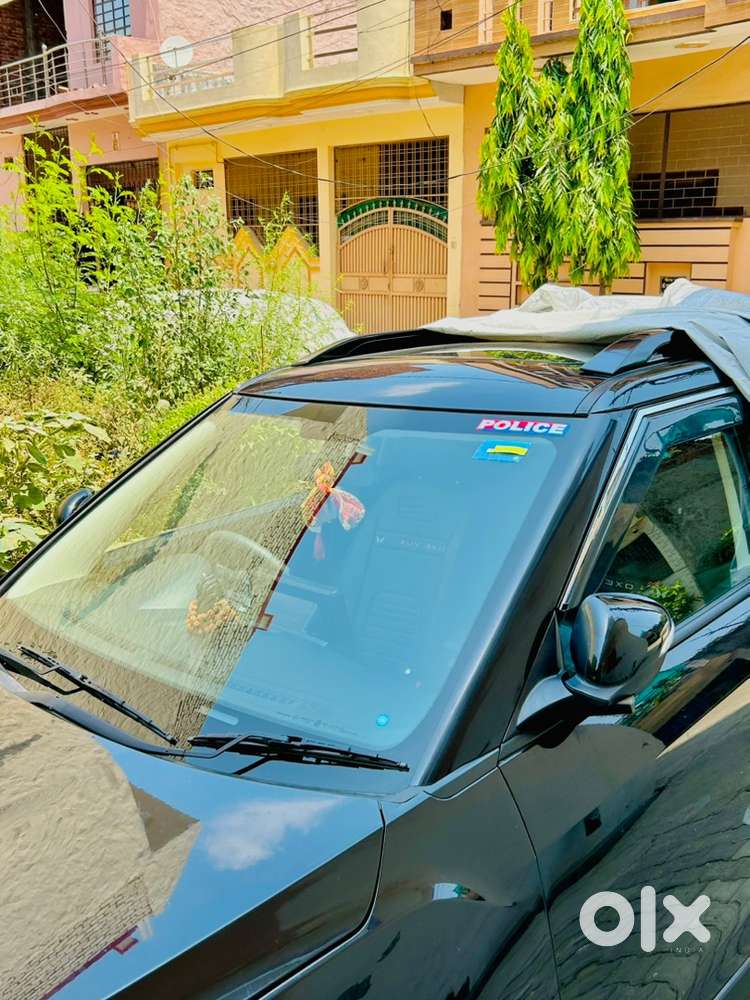 Mahindra Xuv 3xo Petrol 2025