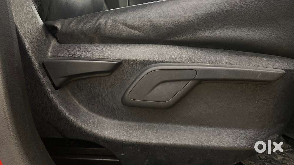 Mahindra Kuv100 Nxt 1.2 K8 Petrol 6 Str, 2017, Petrol