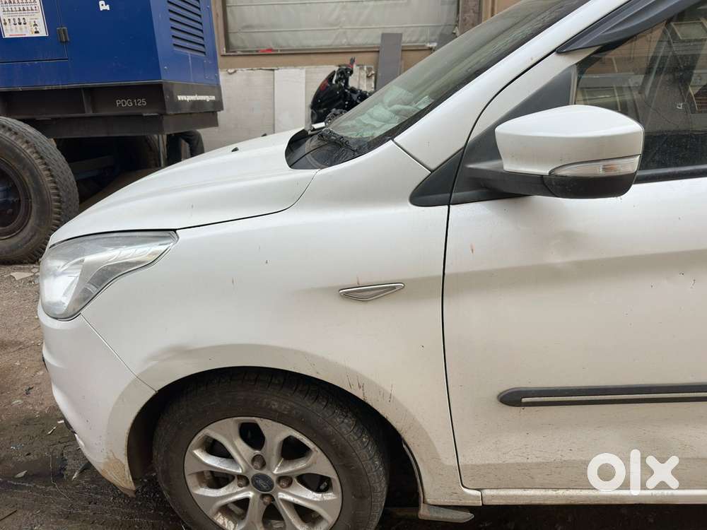 Ford Aspire Titanium 2017 With Low Km
