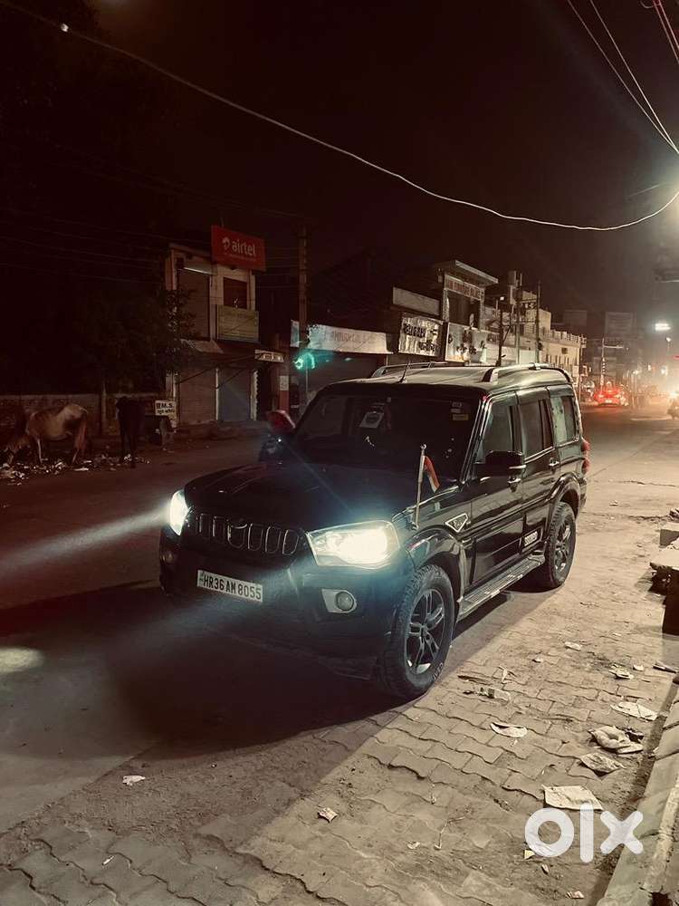 Mahindra Scorpio 2022 Diesel Well Maintained