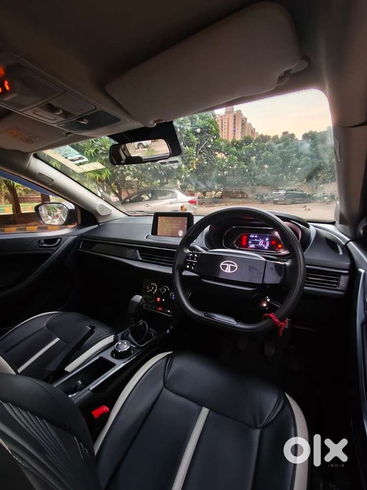 Tata Nexon Smart Plus1.2 Revotron Petrol 5 Mt, 2024, Petrol