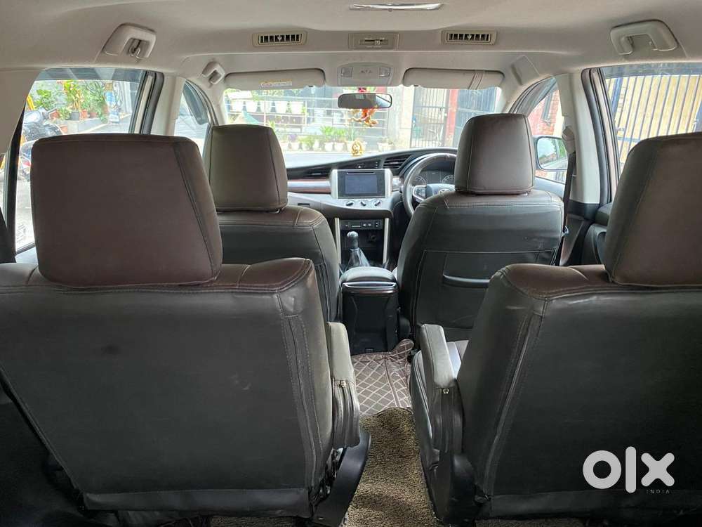 Toyota Innova Crysta 2.4 Gx Mt, 2019, Diesel