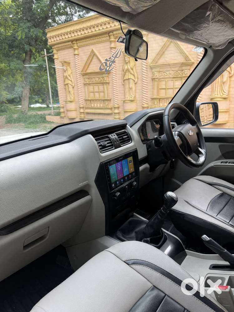 Mahindra Scorpio S6 Plus, 2017, Diesel