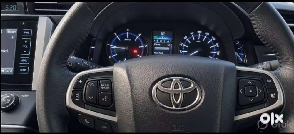 Toyota Innova Crysta Diesel 2018