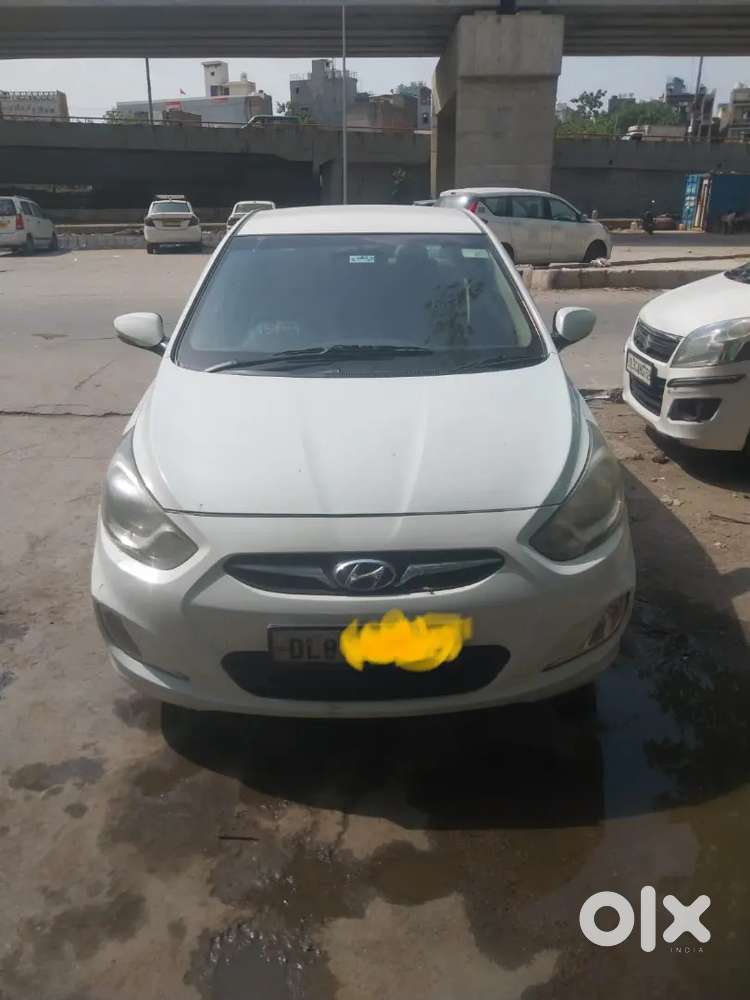 Hyundai Verna 2012 Petrol 100000 Km Driven