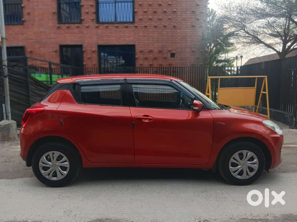 Maruti Suzuki Swift Vxi + Manual, 2019, Petrol