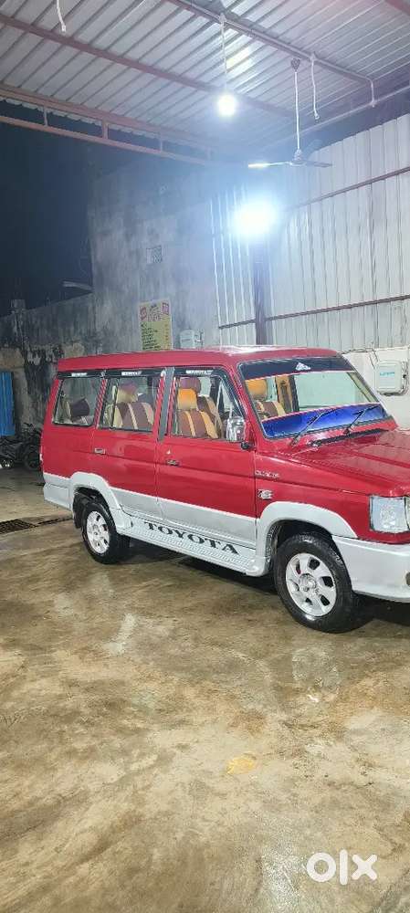 Toyota Qualis 2004 Model Paper Valid 2031 Totally Full Condition
