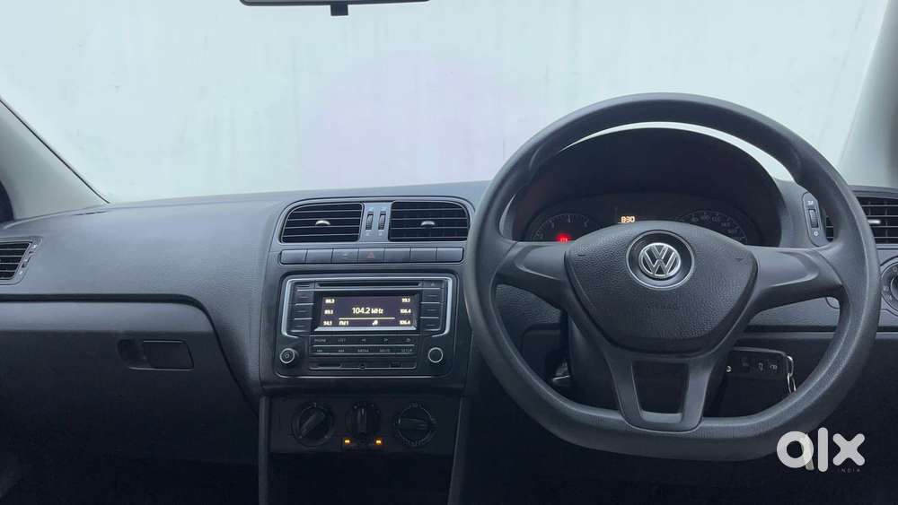 Volkswagen Polo Petrol Comfortline 1.2l, 2016, Petrol