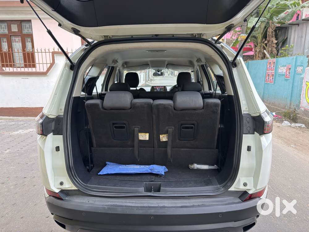 Tata Safari Pure, 2023, Diesel