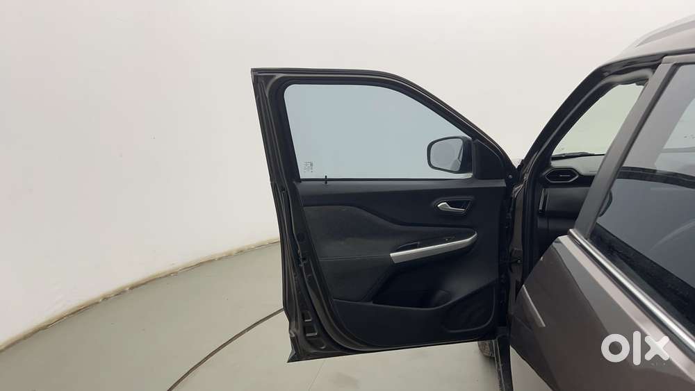 Nissan Magnite 1.0 Xv Premium Turbo, 2021, Petrol