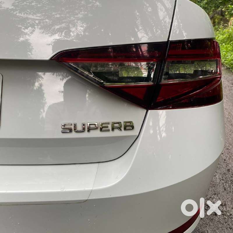 Skoda Superb L&k 1.8 Tsi At, 2020, Petrol