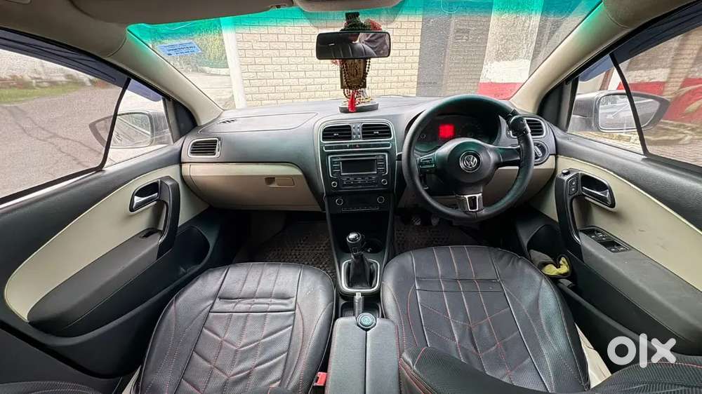 Volkswagen Polo 2014 मैनुअल पेट्रोल