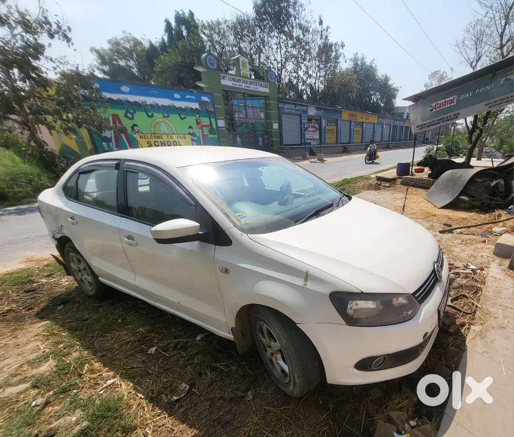 Volkswagen Vento 2013 Petrol Well Maintained