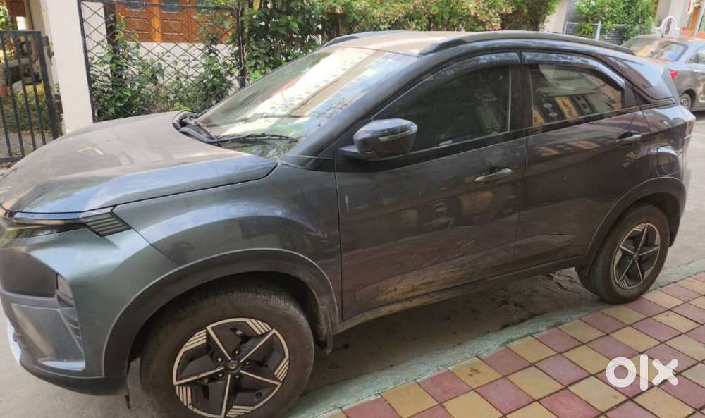 Tata Nexon Creative 1.2 Revotron Petrol 6 Mt Dt, 2025, Petrol