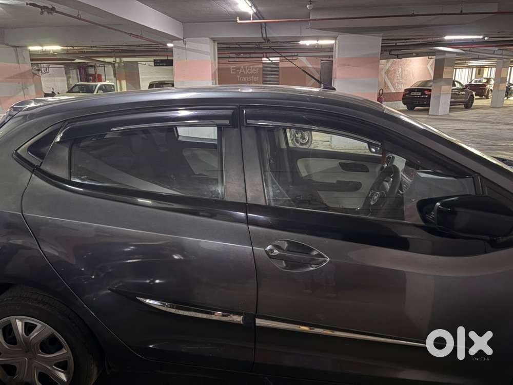 Tata Altroz 2022 Manual Petrol