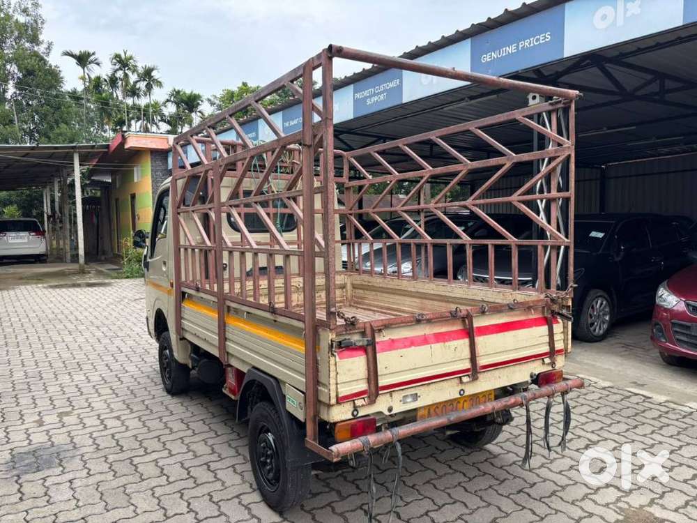 Tata Tiago Xt Icng, 2023, Petrol