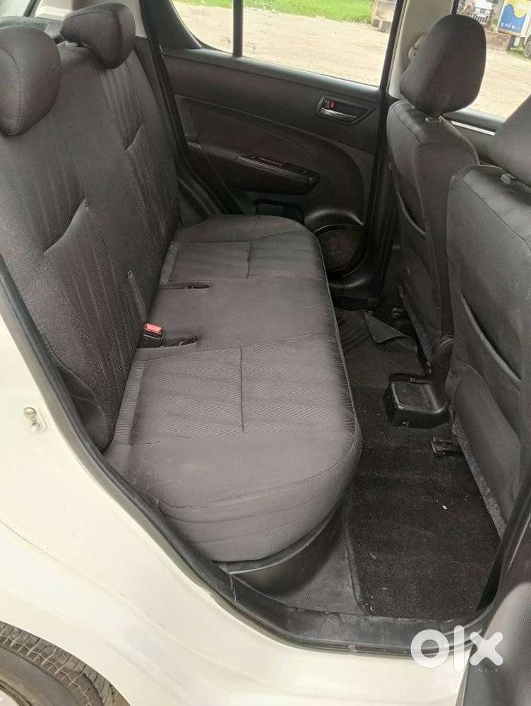Maruti Suzuki Swift Vxi + Manual, 2012, Petrol