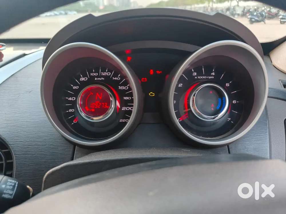 Mahindra Xuv500 2012 Diesel Well Maintained