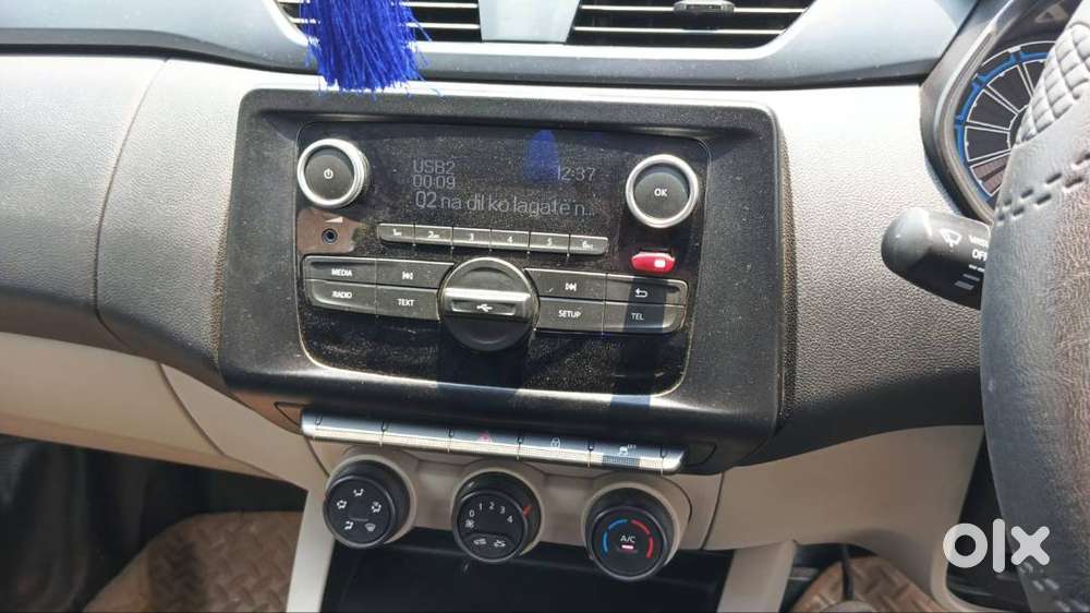 Gadi Me Ek Kaam Nhi Hai