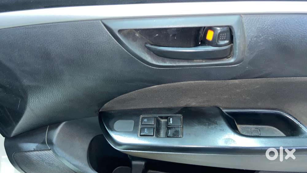 Maruti Suzuki Swift 1.2 Lxi (o), 2017, Petrol