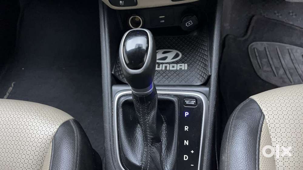 Hyundai Verna 1.5 Sx (o) Vtvt Ivt, 2022, Petrol