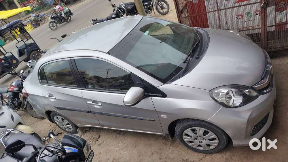 2017 Honda Amaze Vx