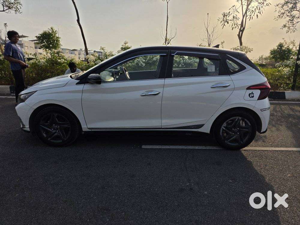 Hyundai I20 Sportz 1.2 Ivt Dual Tone, 2021, Petrol