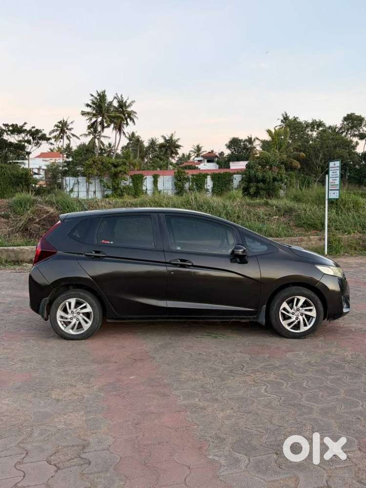 Honda Jazz V Cvt, 2016, Petrol