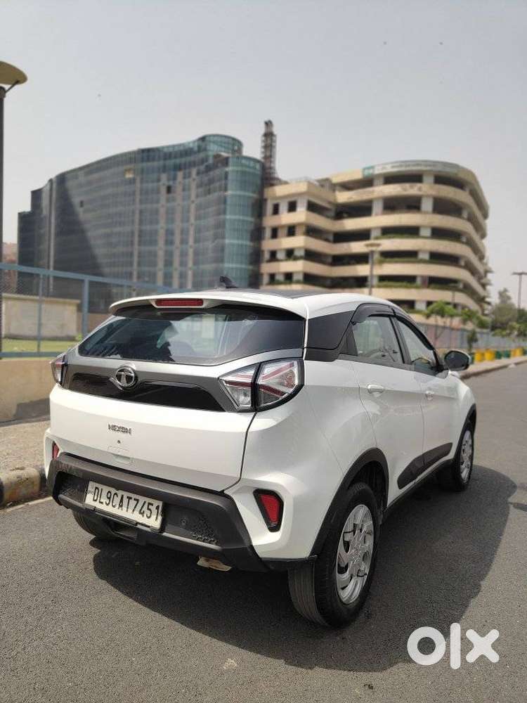 Tata Nexon 1.2 Revotron Xm (s), 2020, Petrol