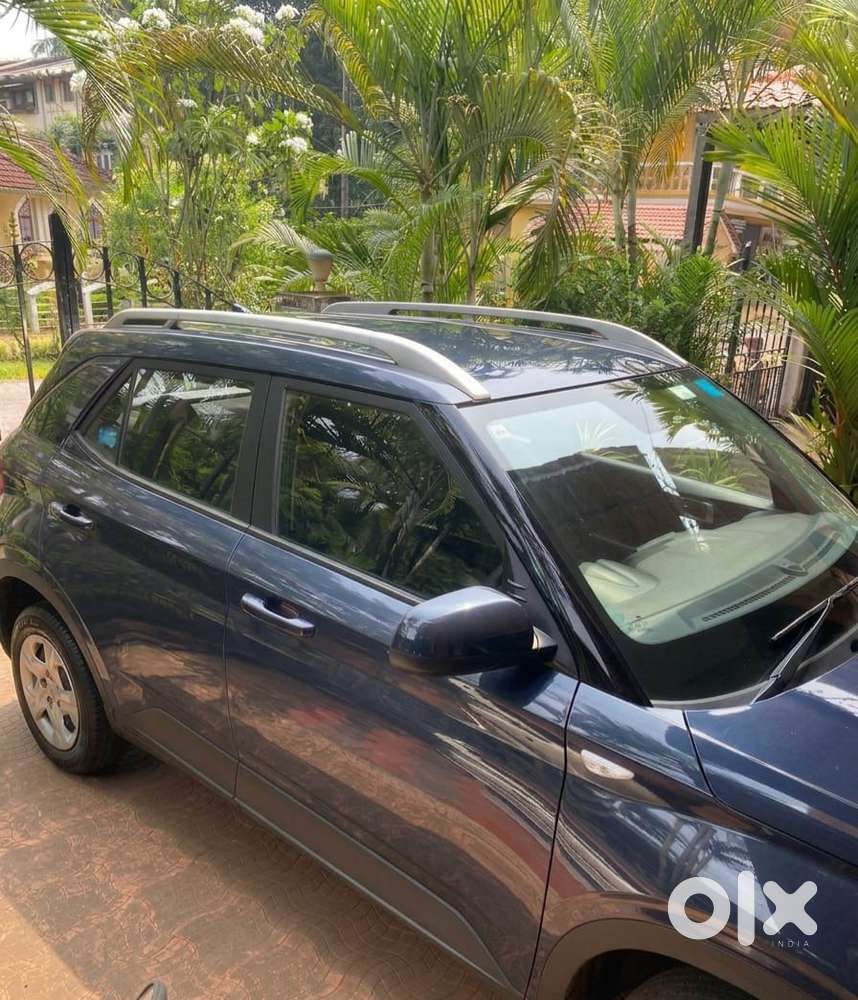 Hyundai Venue Petrol Manual 2020