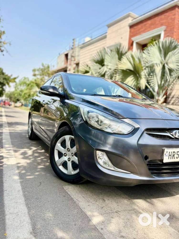 Hyundai Verna 1.6 Ex Petrol Showroom Condition  2013