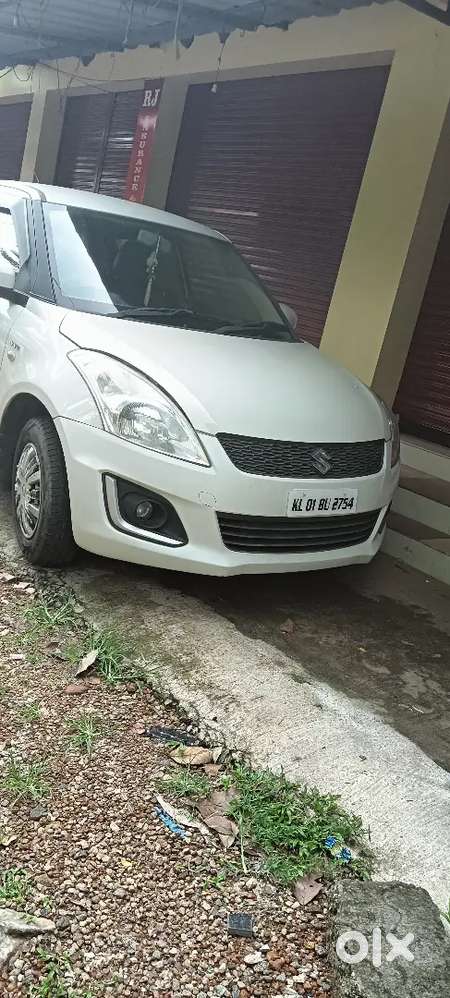 Maruti Suzuki Swift 2015 Petrol 64000 Km Driven