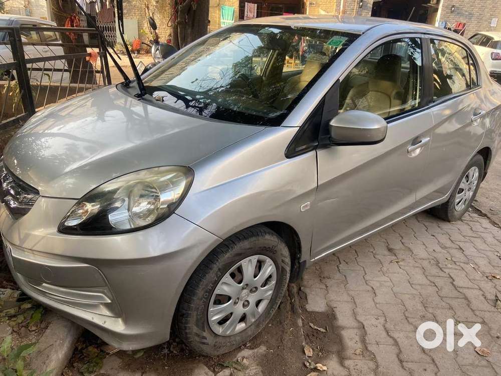 Honda Amaze 2013 Petrol Approx 85000 Km Driven