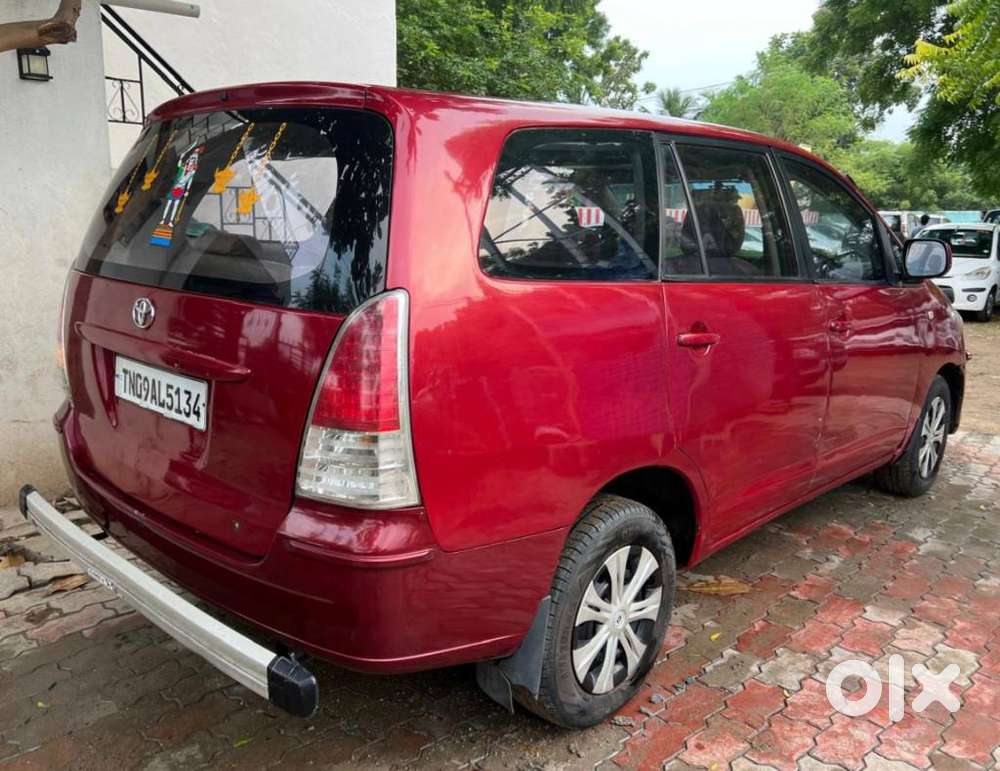 Toyota Innova 2.5 G (diesel) 8 Seater, 2005, Diesel