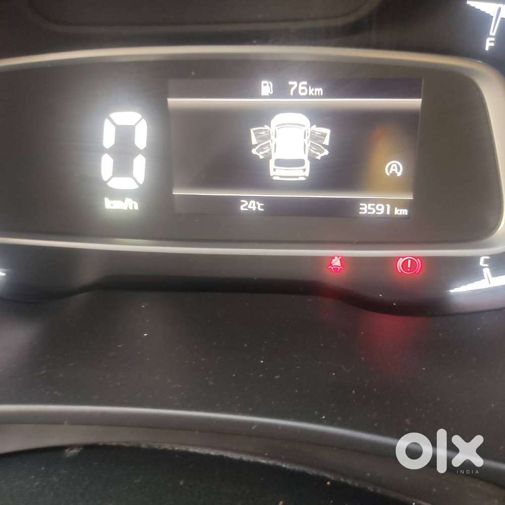 2024 Kia Sonet Htk+  Driven 3,550 Km  Like New